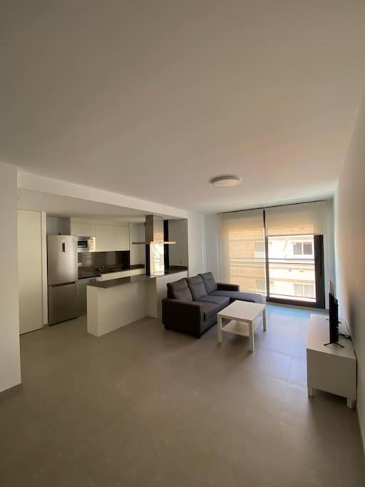 Apartamentos Corteingles Castellon By Tucasanlaplaya Кастельон-де-ла-Плана Экстерьер фото